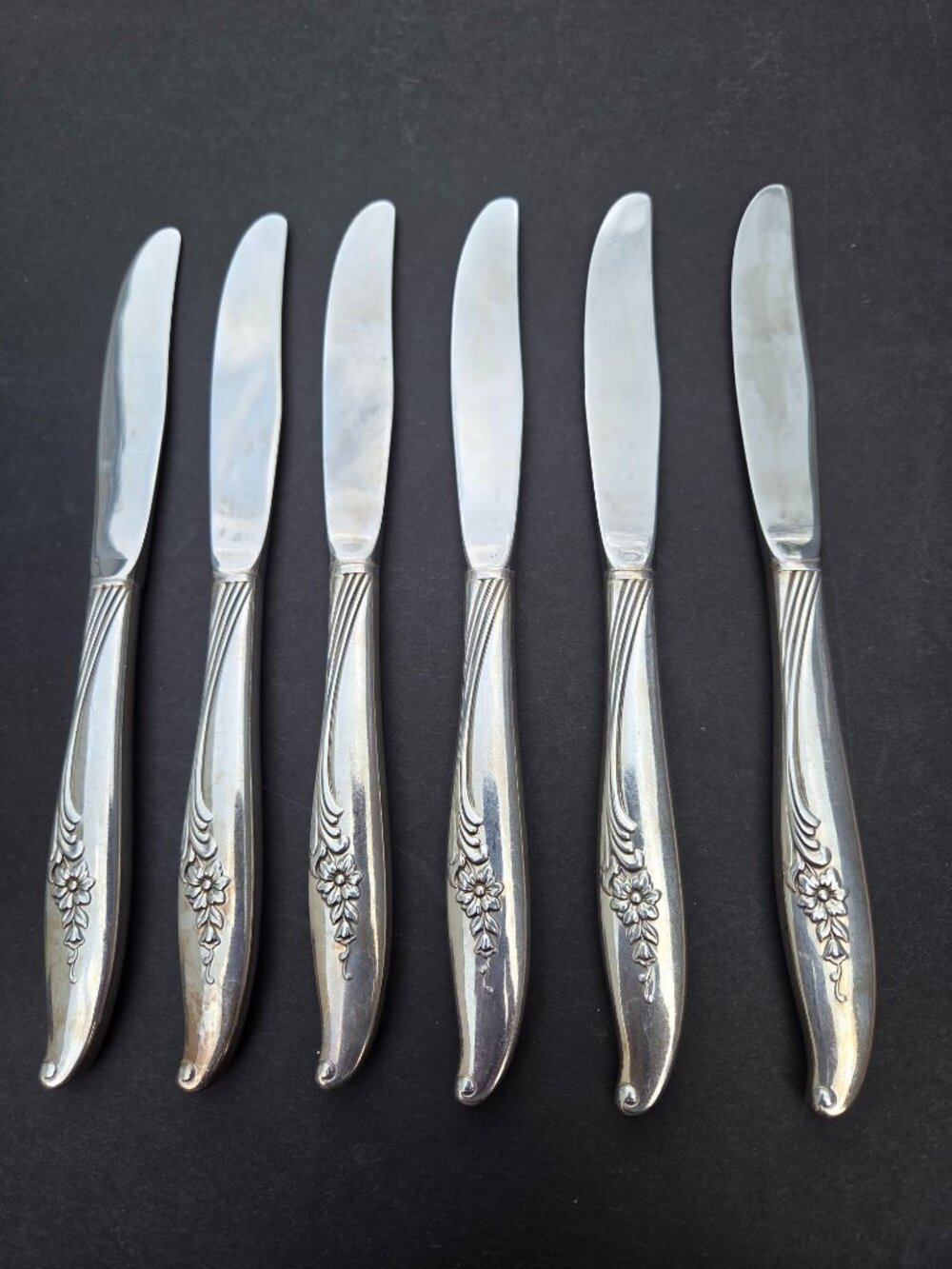 6 Oneida Nobility Plate Magic Moment 8.5" Stainless Steel Blade Hollow Knives
